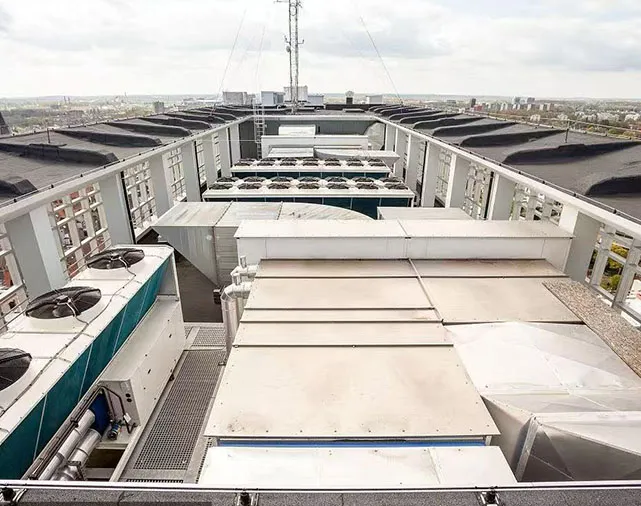 Высокопроизводительные осевые вентиляторы переменного тока для непрерывного воздушного потока